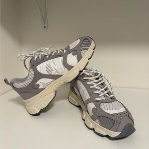 CD chrono style sneakers